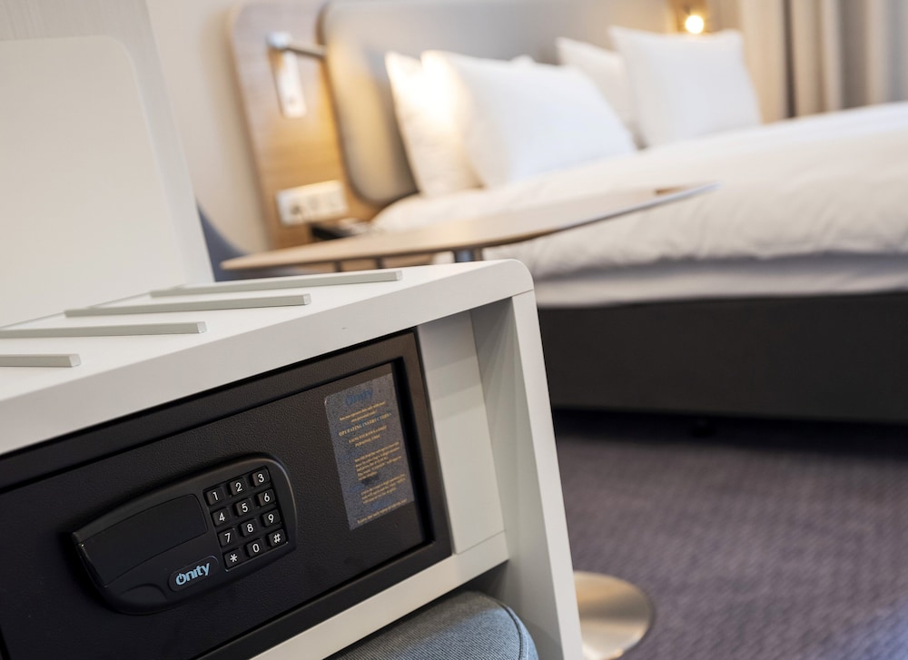 Holiday Inn Express Nice - Grand Arenas 31/71