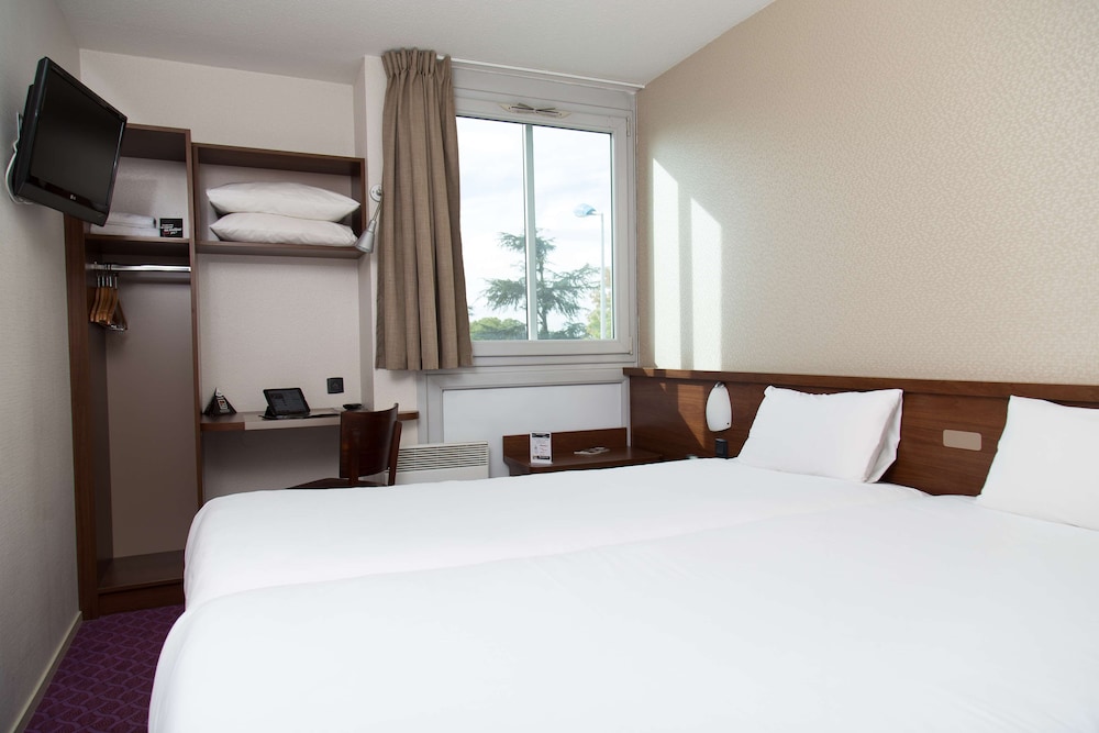 Brit Hotel Toulouse Colomiers L Esplanade 18/66
