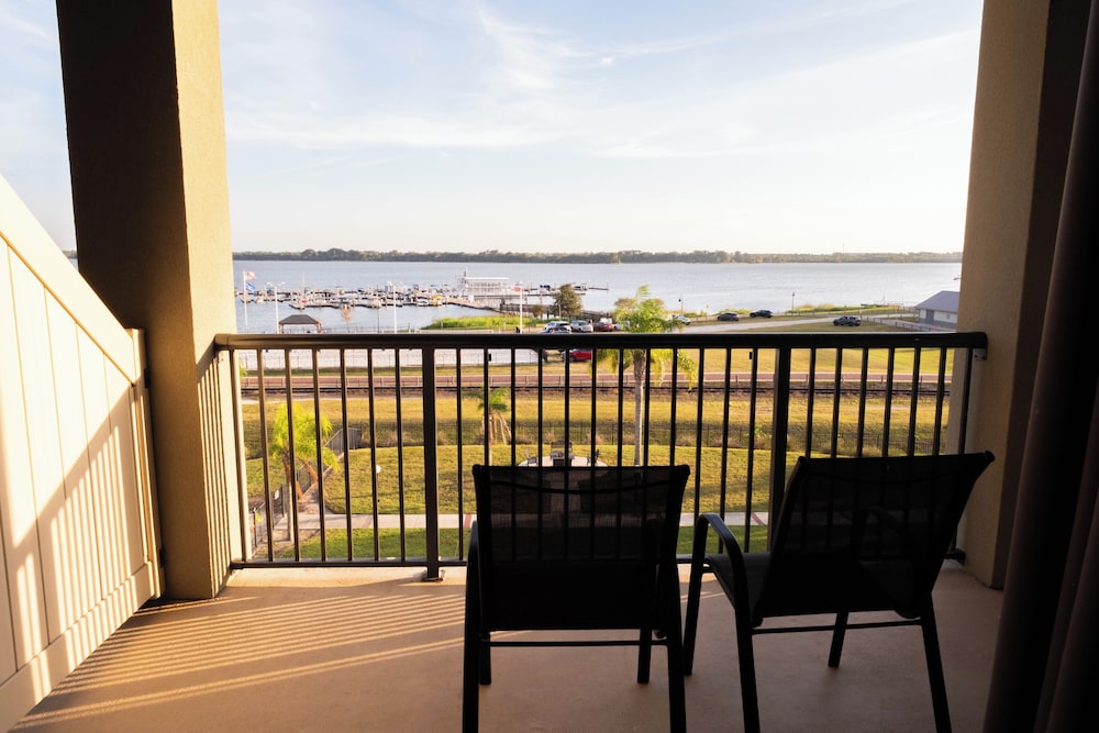 Key West Resort on Lake Dora 59/72