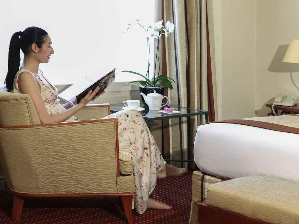 Pullman Bucharest World Trade Center Hotel 32/74