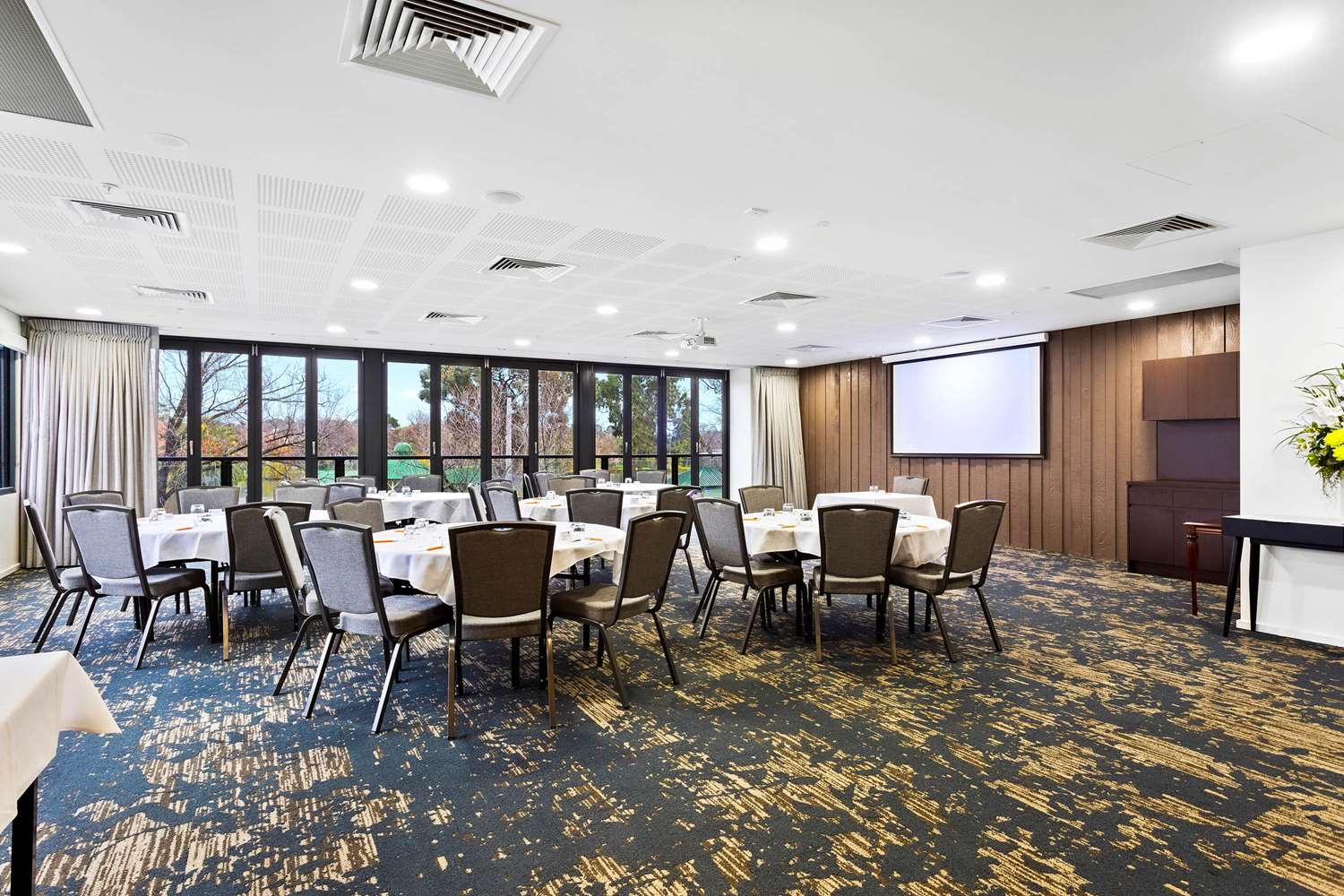 Quality Hotel Lakeside 44/51