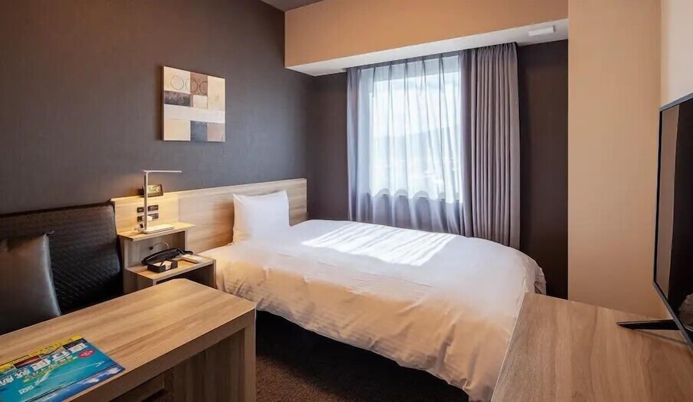 Hotel Route Inn Miyoshi Ekimae 15/28