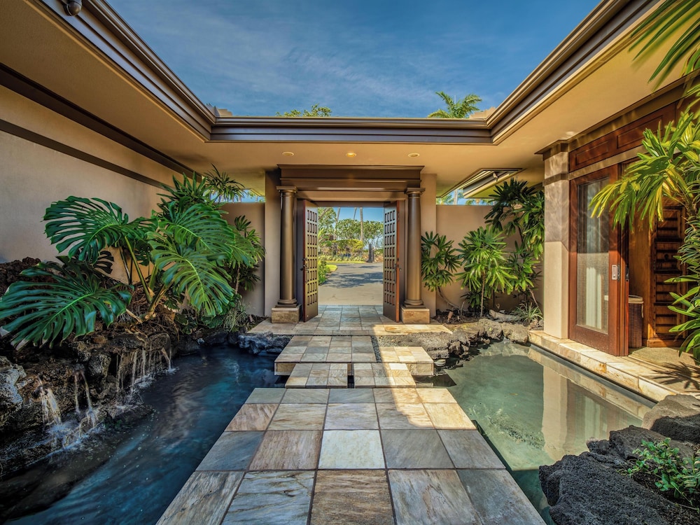 Mauna Lani Home Collection A CoralTree Residence Collection 22/49