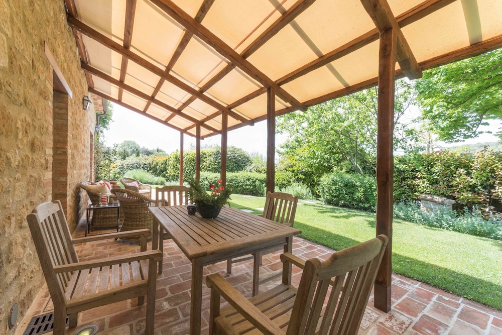 Tenuta Santo Pietro 32/50