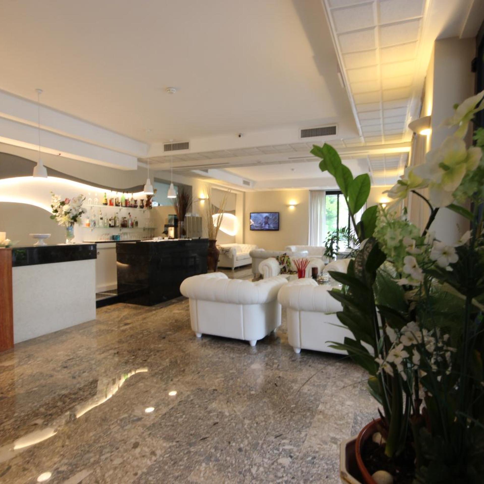 Hotel Arabel 7/50