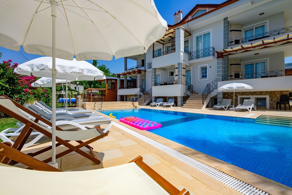 Anatolian Apartments 46/50