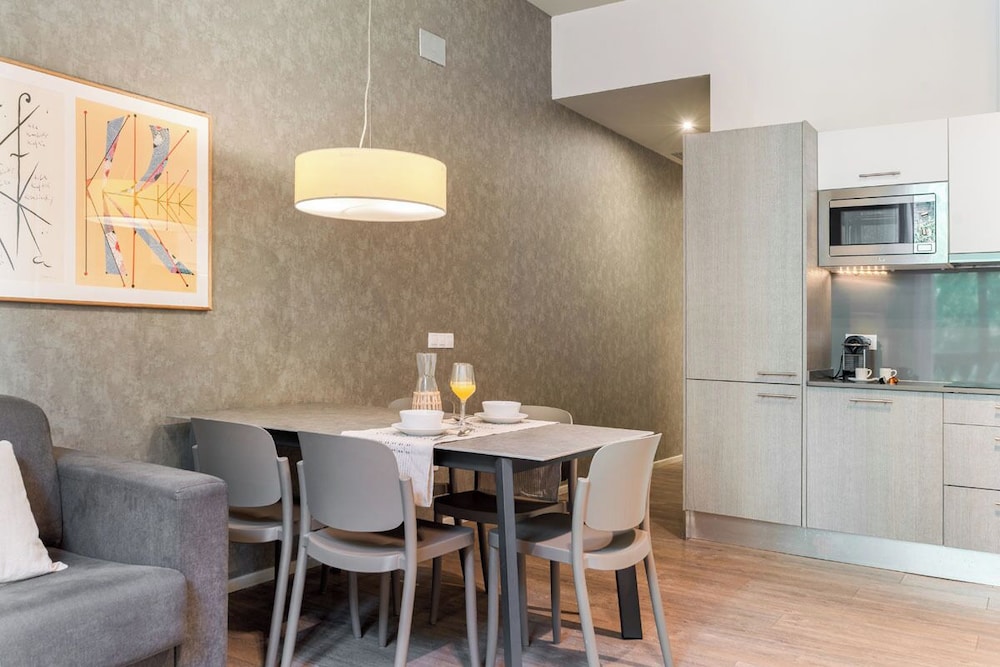 Aspasios 42 Rambla Catalunya Suites 33/49