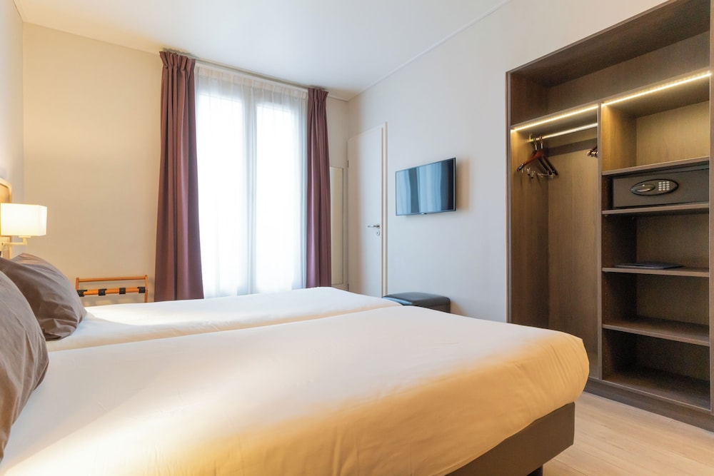 Hotel de Flore 41/60
