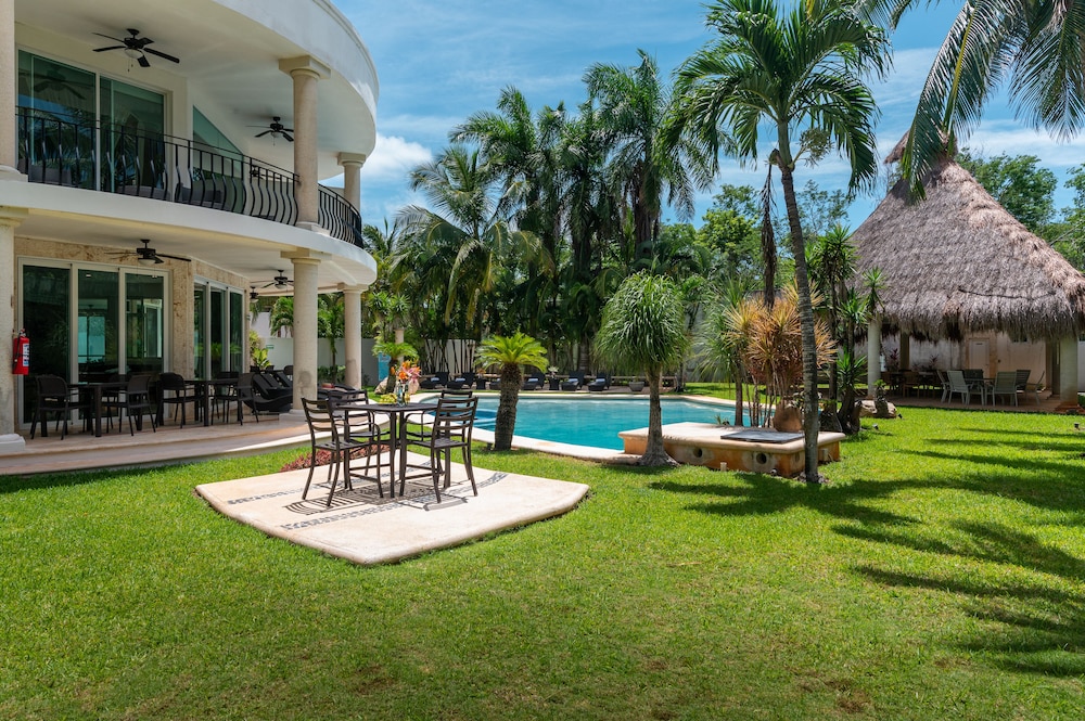 Villa Palmeras 61/68