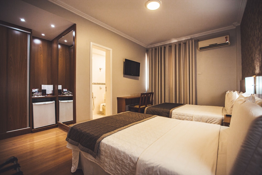 Rafain Centro Hotel 25/65