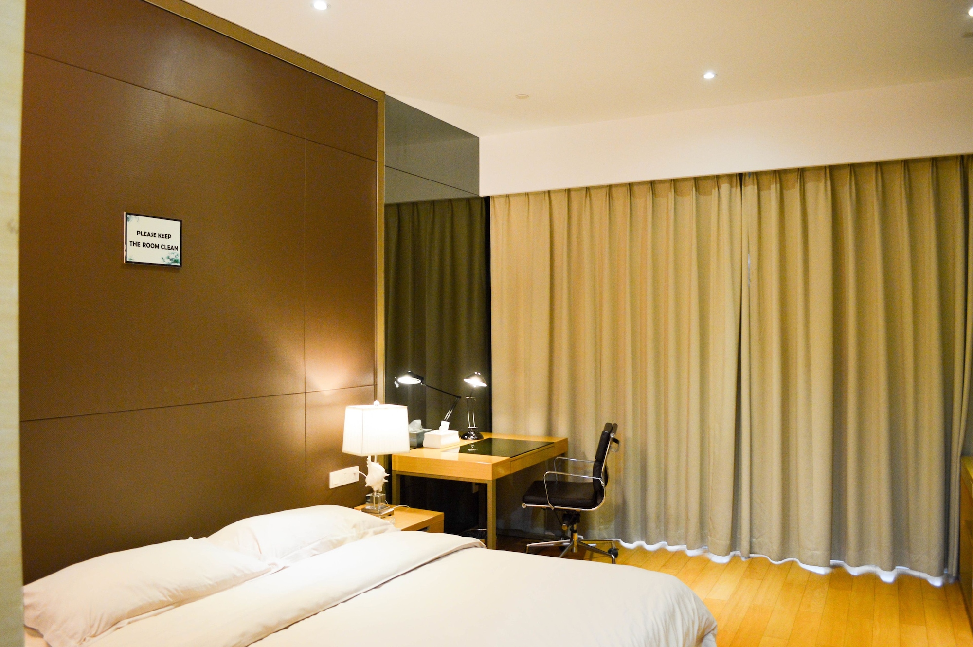 Special, King Bed