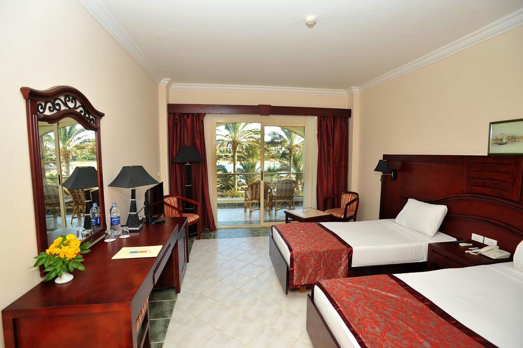 Brayka Bay Marsa Alam Resort 3/26