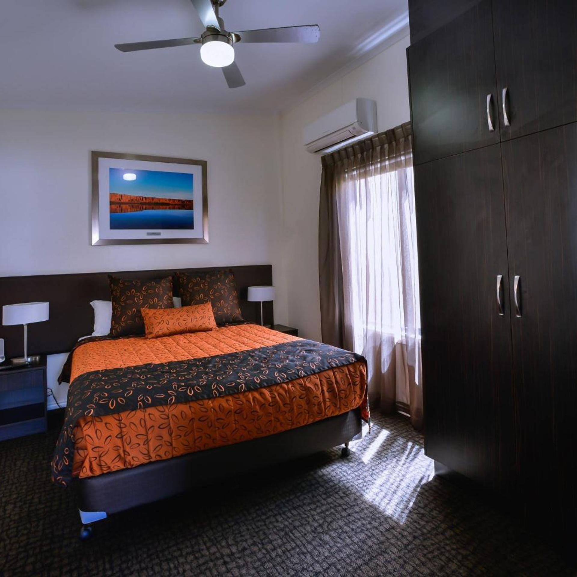 Spa, Executive, Suite