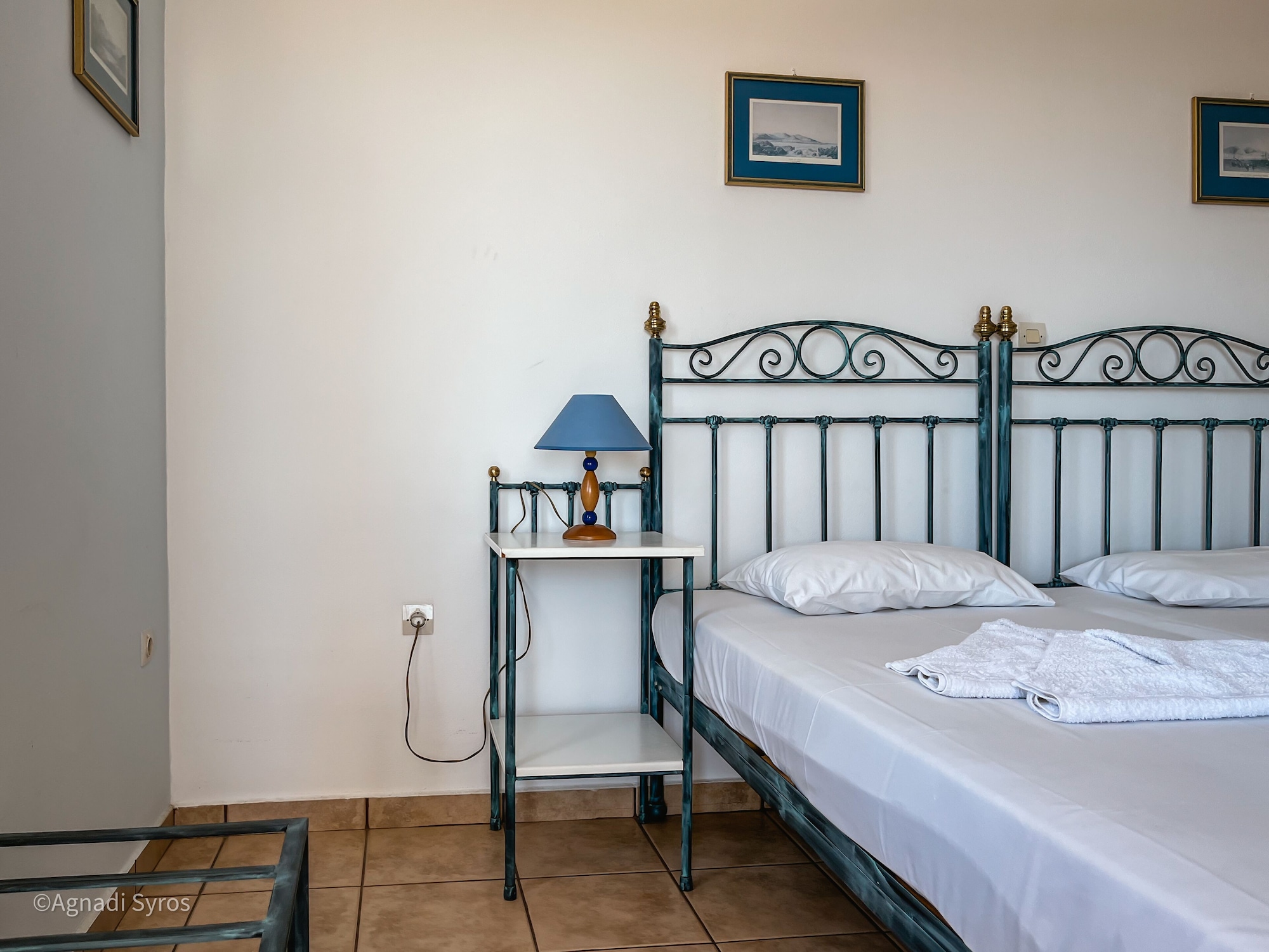 ROOM, TWIN BEDS, SEA VIEW, PRIVATE BATHROOM