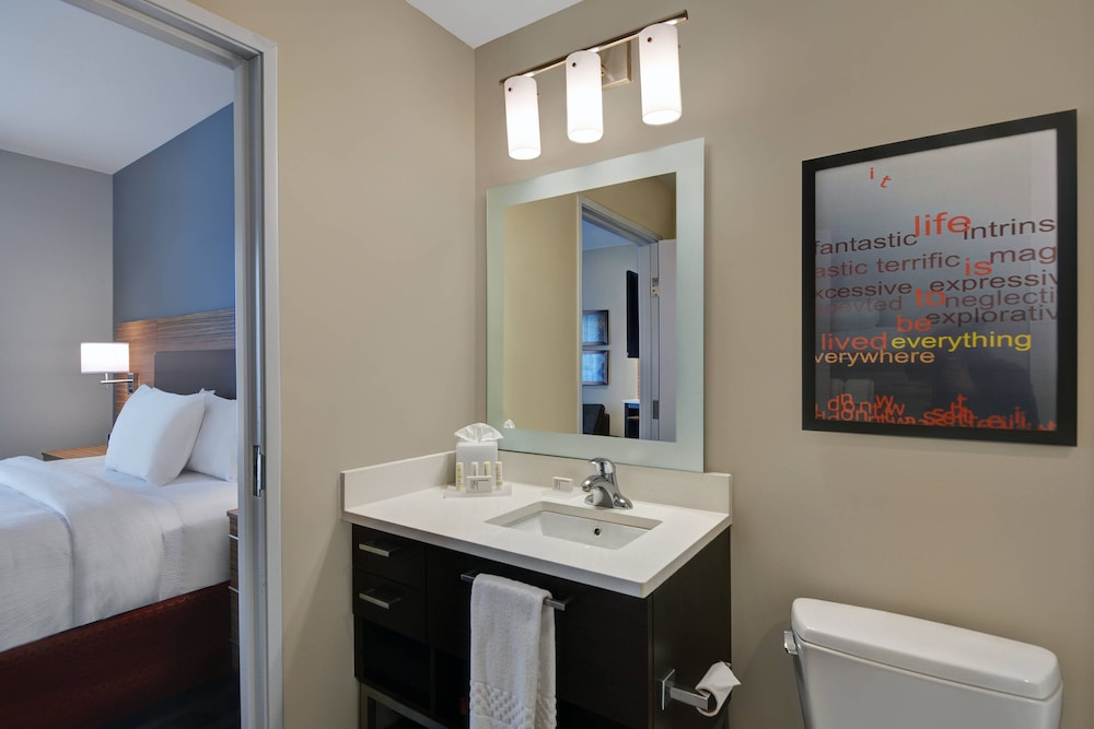 TownePlace Suites by Marriott Indianapolis Downtown 27/56