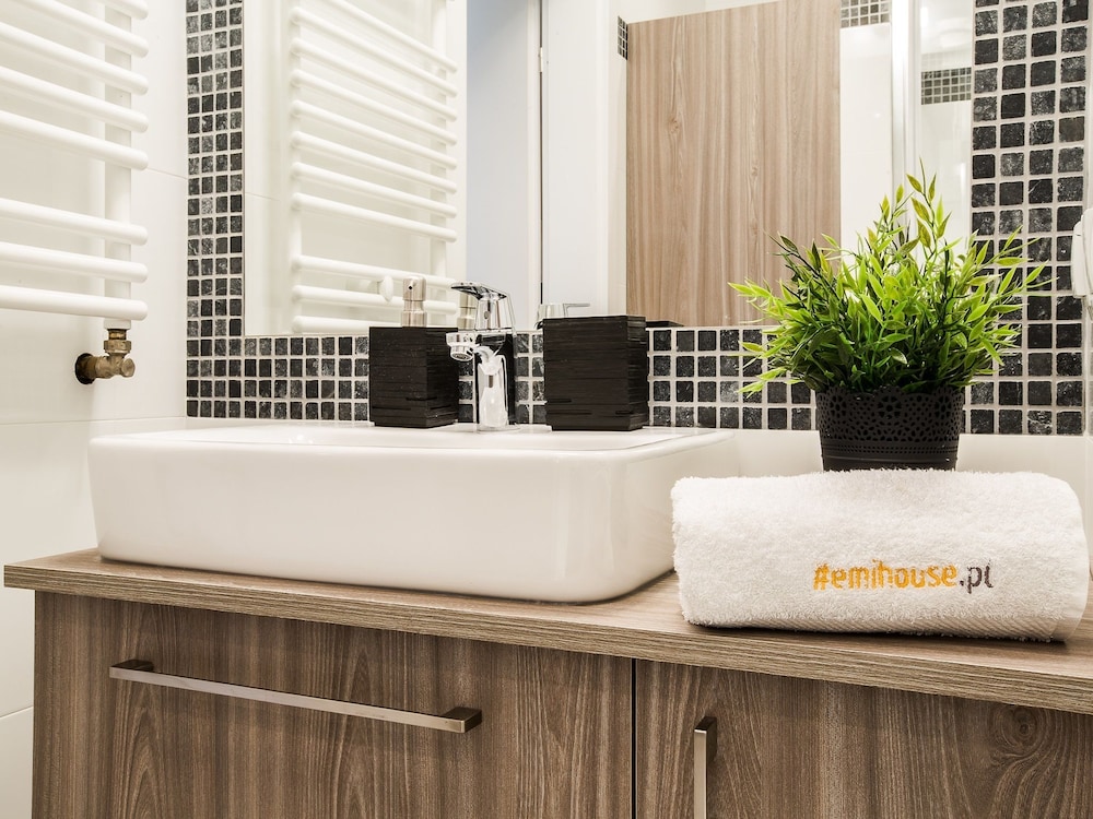 Emihouse Apartamenty Rzeszow 73/73