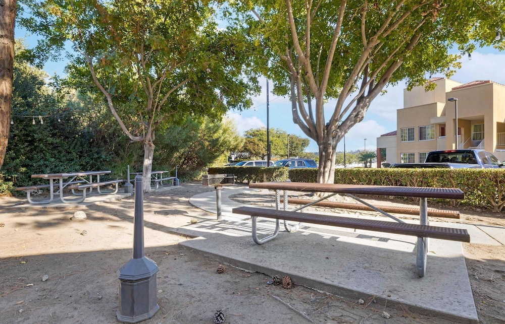 Extended Stay America Suites San Diego Fashion Valley 50/57