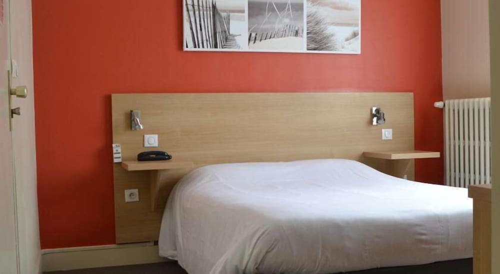 Brit Hotel Terminus 28/65
