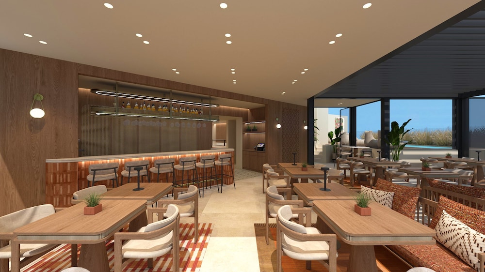 ERA Hotel Heraklion, Tapestry Collection by Hilton 13/16