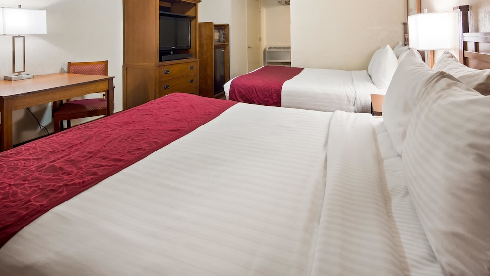 Surestay Hotel By Best Western Blythe 12/39