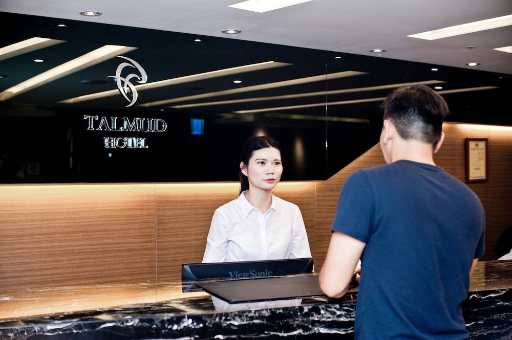 Talmud Hotel Yi Zhong Branch 5/50