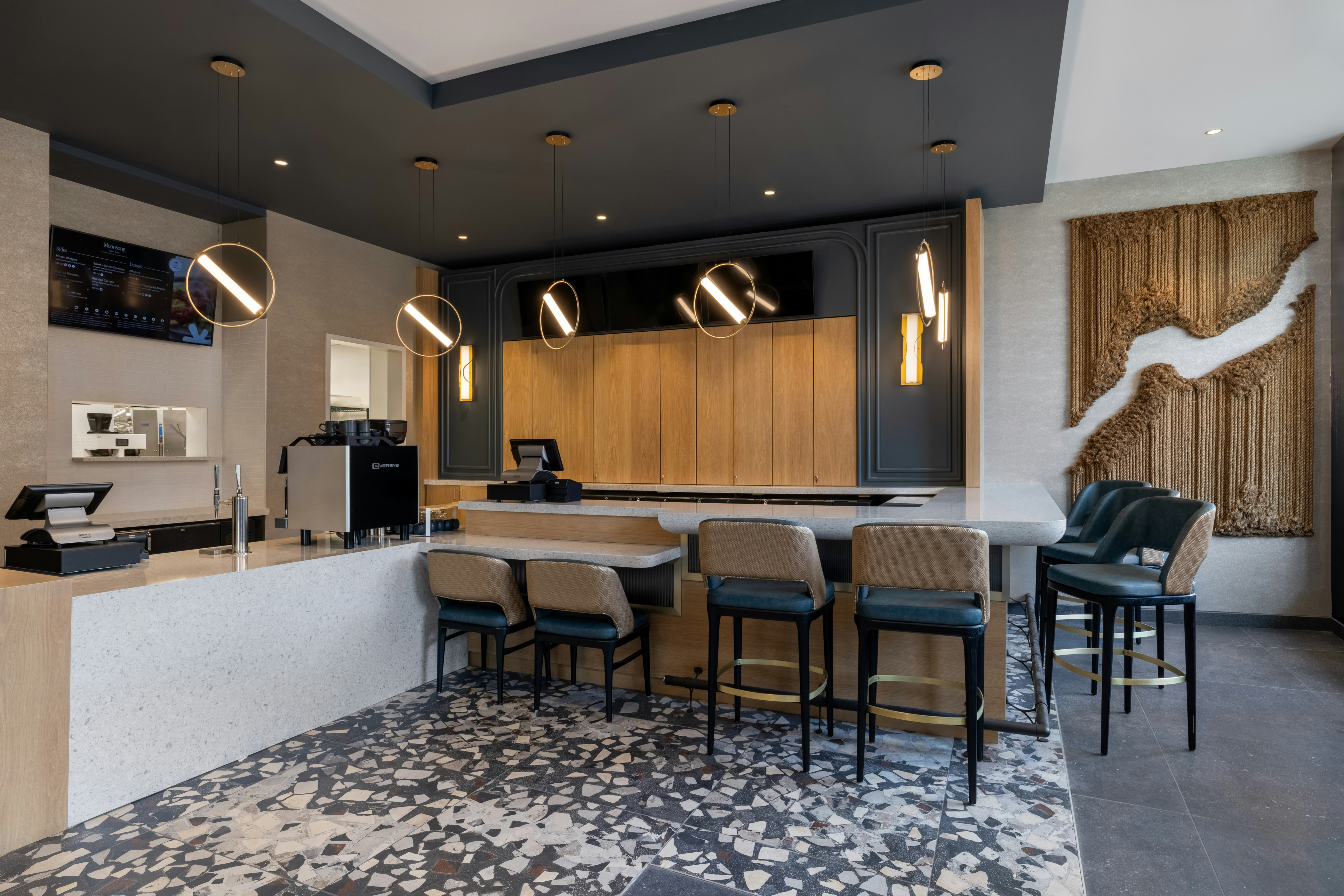 Tempo by Hilton Louisville Downtown NuLu 28/32
