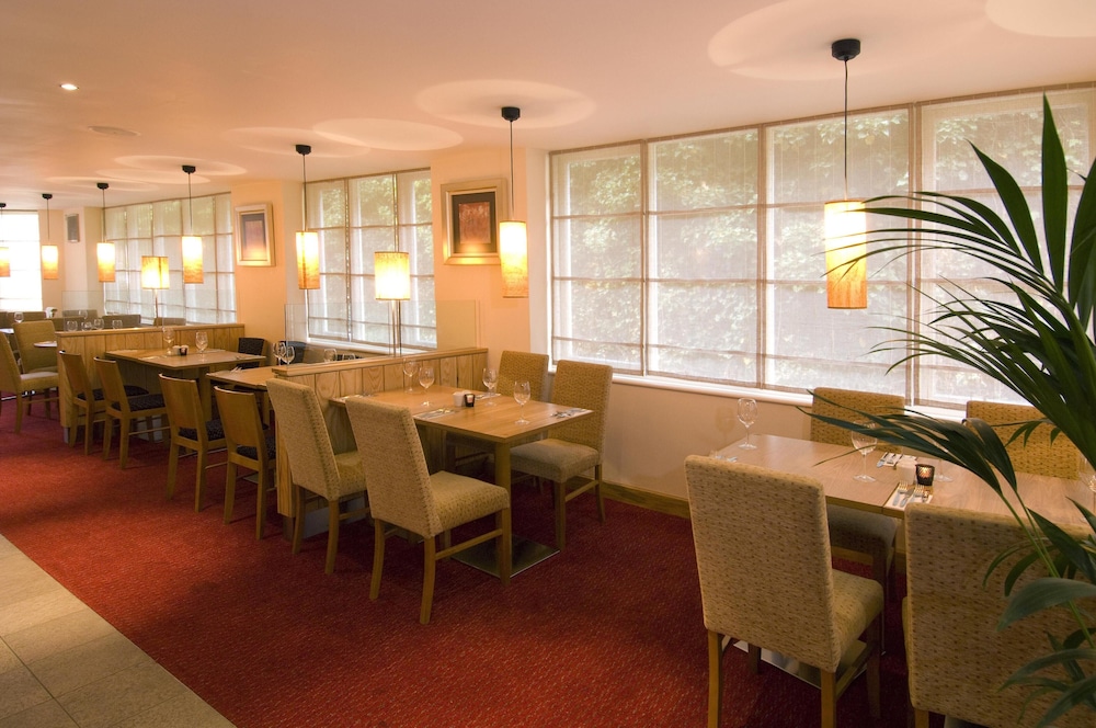 Premier Inn London Kensington 29/37