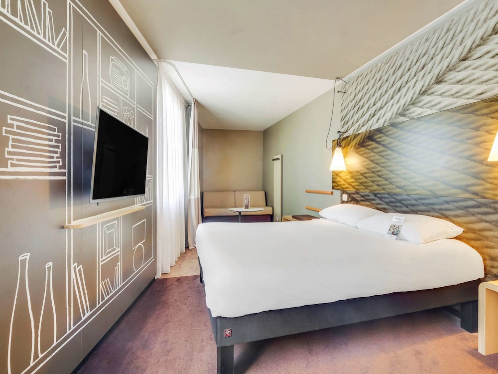 Ibis Saint Germain En Laye Centre 24/69
