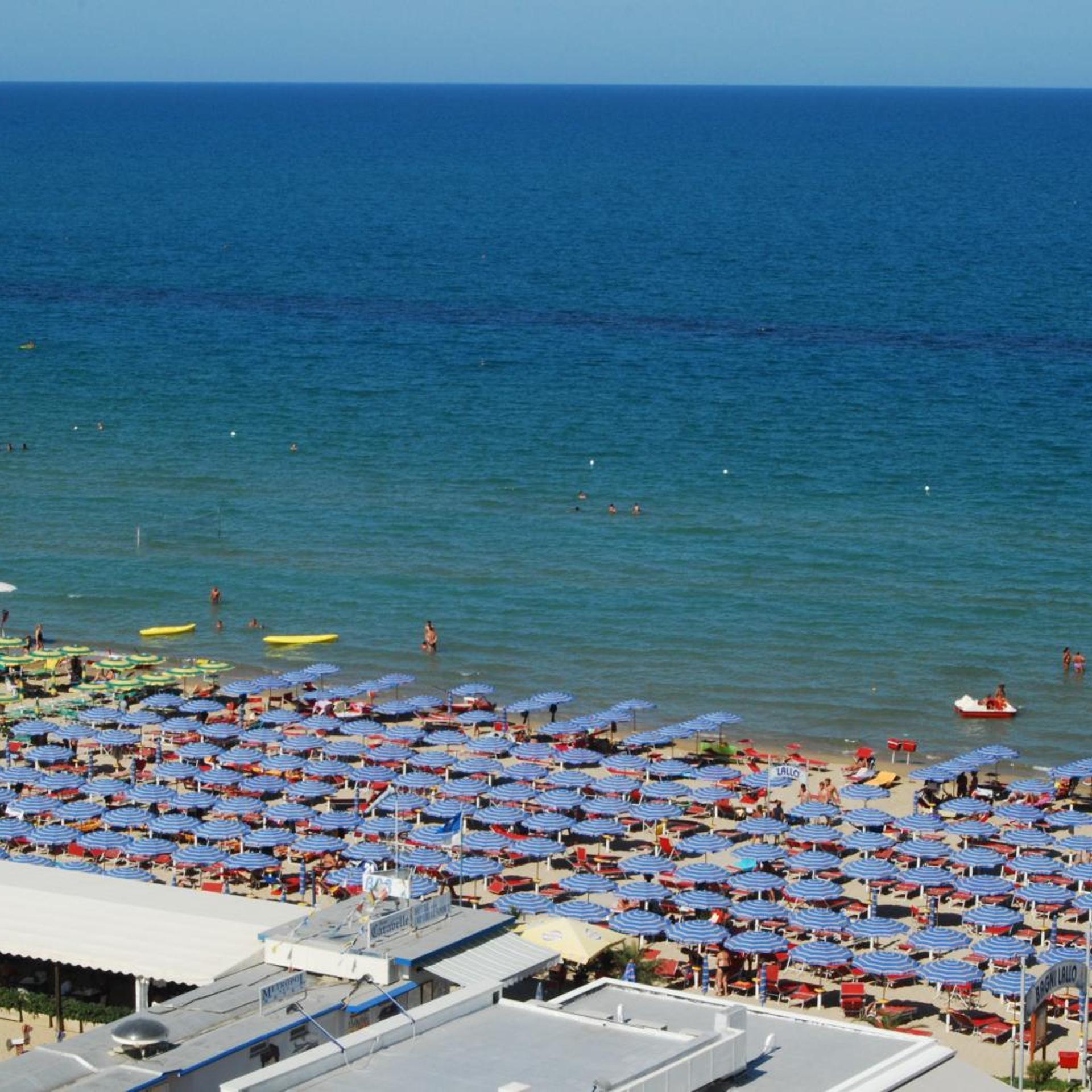 Hotel Caravelle Pesaro 38/44