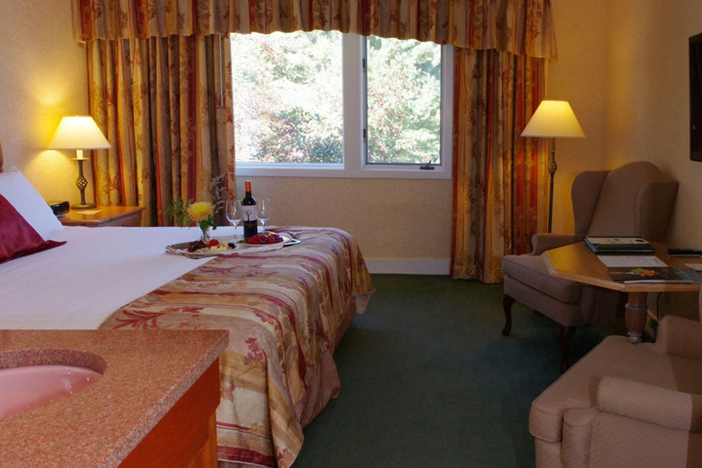 2 Bedrooms, Town House, 1 Queen and 1 Single Bed