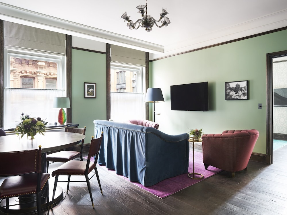 THE BEEKMAN, A THOMPSON HOTEL 53/75