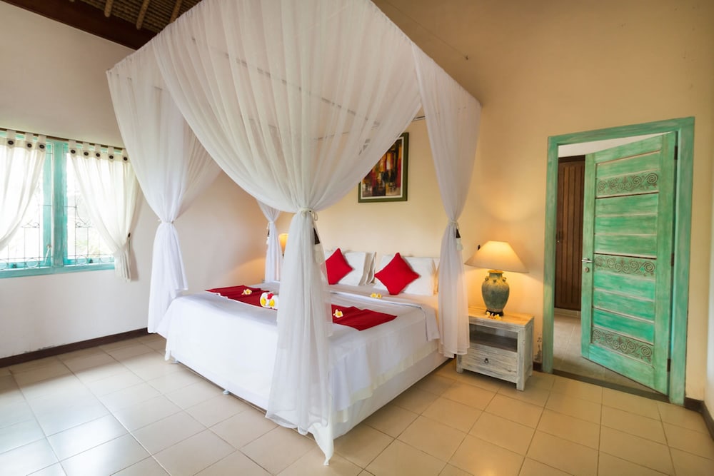 SUITE, VILLA