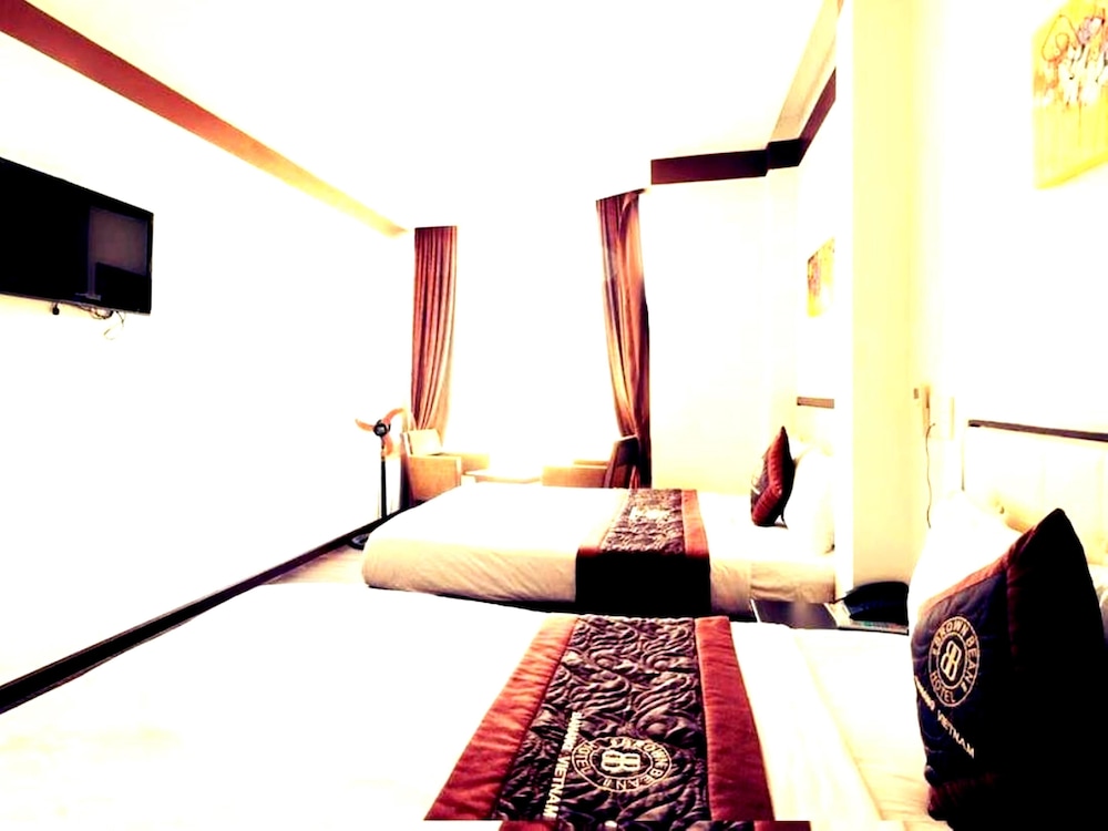 Brown Bean Hotel 15/30