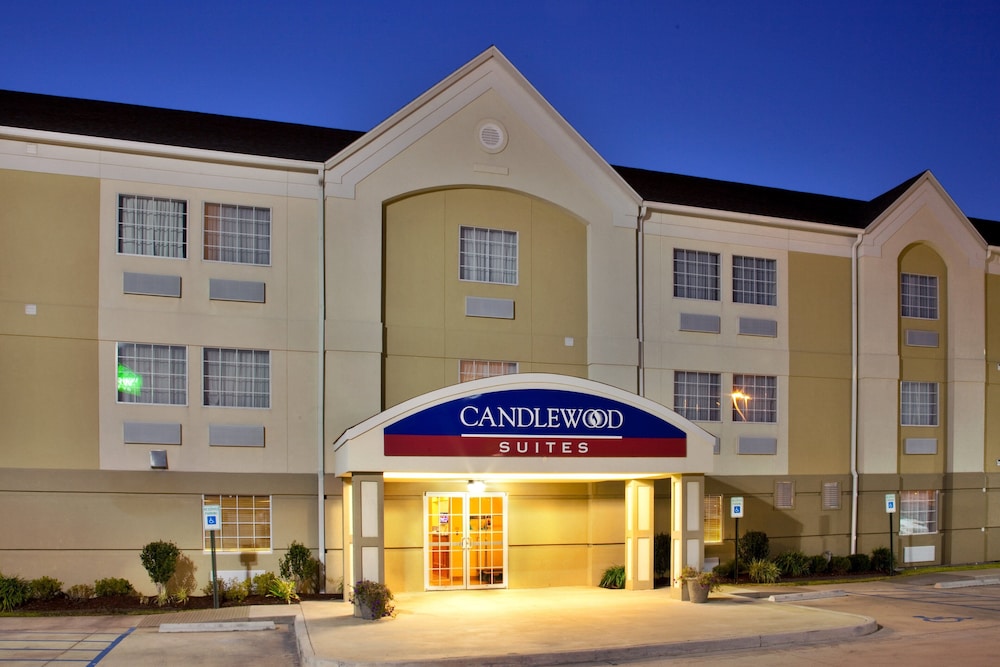 Candlewood Suites Lake Charles-Sulphur 1/30