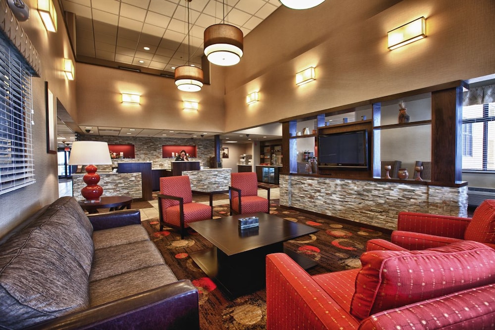 Comfort Inn and Suites Gateway to Glacier National Park 37/39