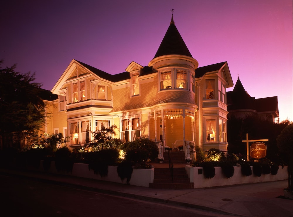 Gosby House Inn A Four Sisters Inn 2/57