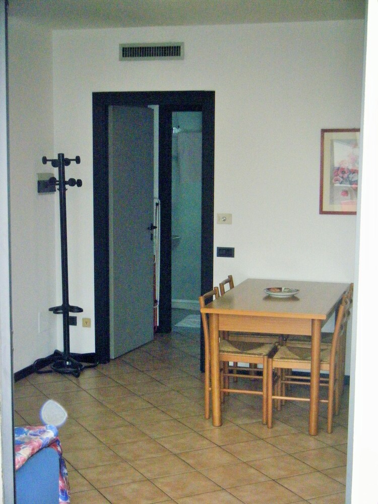 Residence Vezzoli 26/38