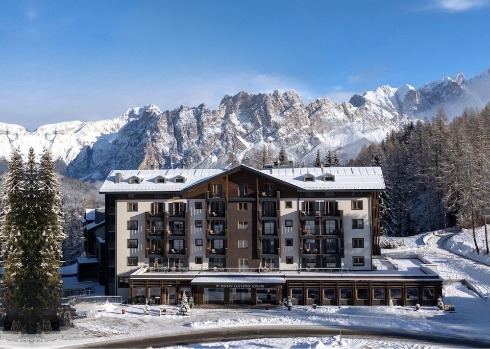 Hotel Tofana Cortina 2/50