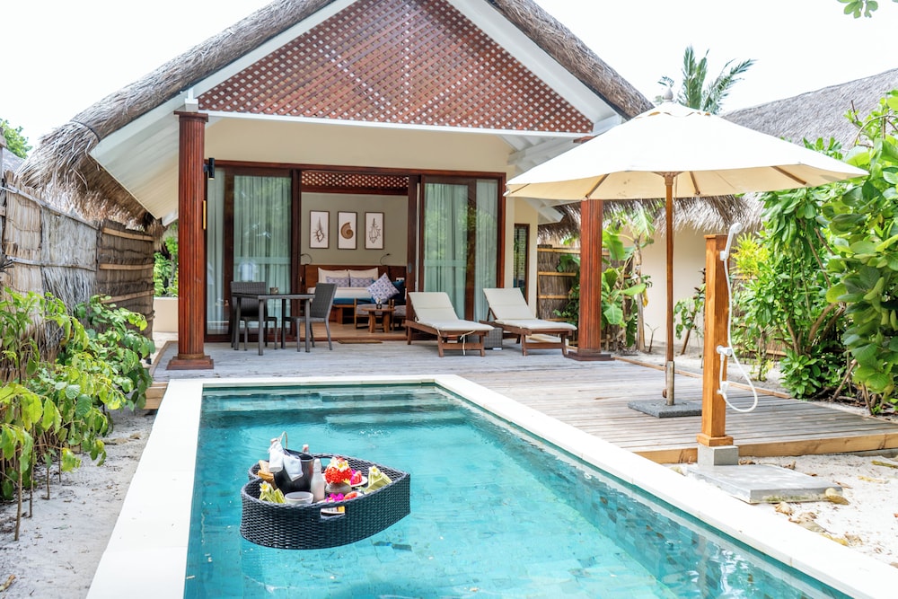 Kudafushi Resort and Spa 53/56