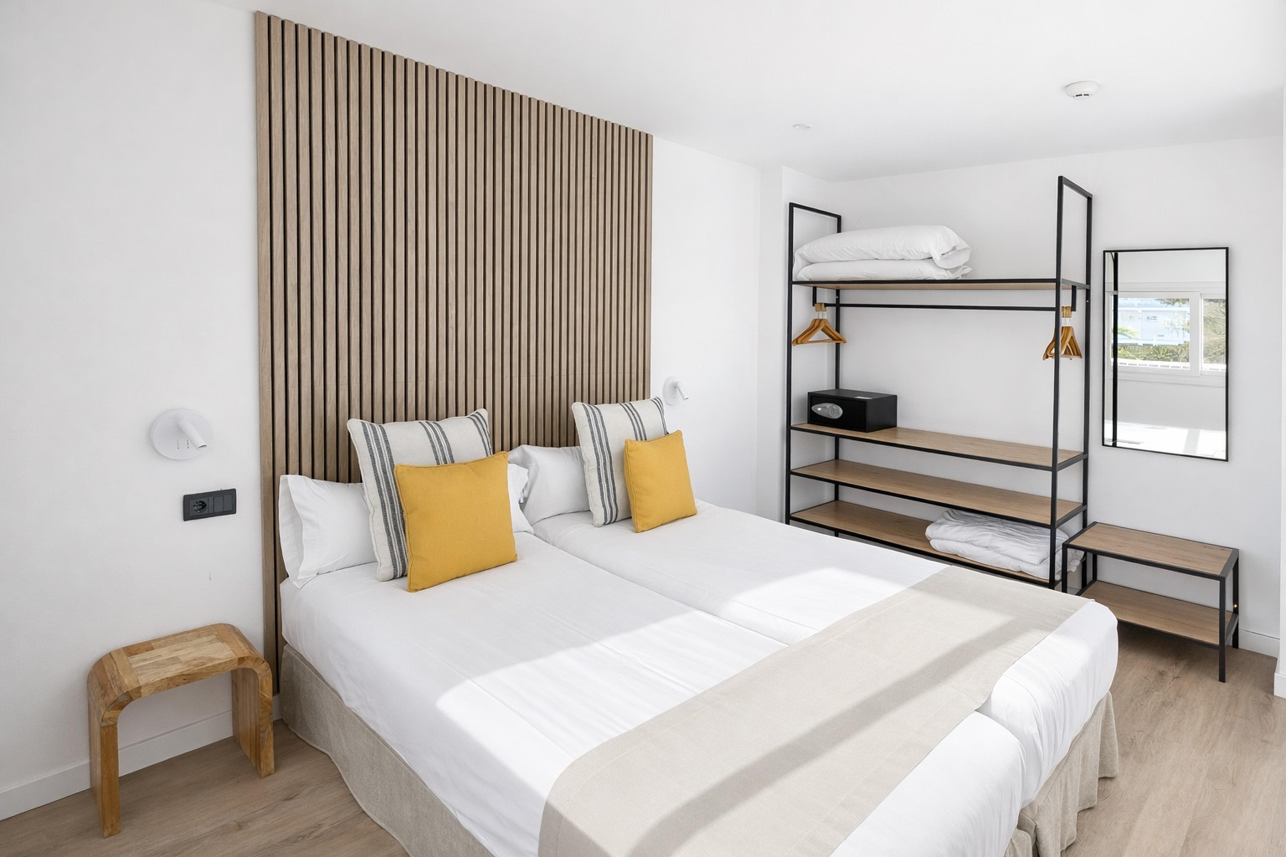 1 Bedroom, Prime, Apartment, Sea View, Balcony or Terrace