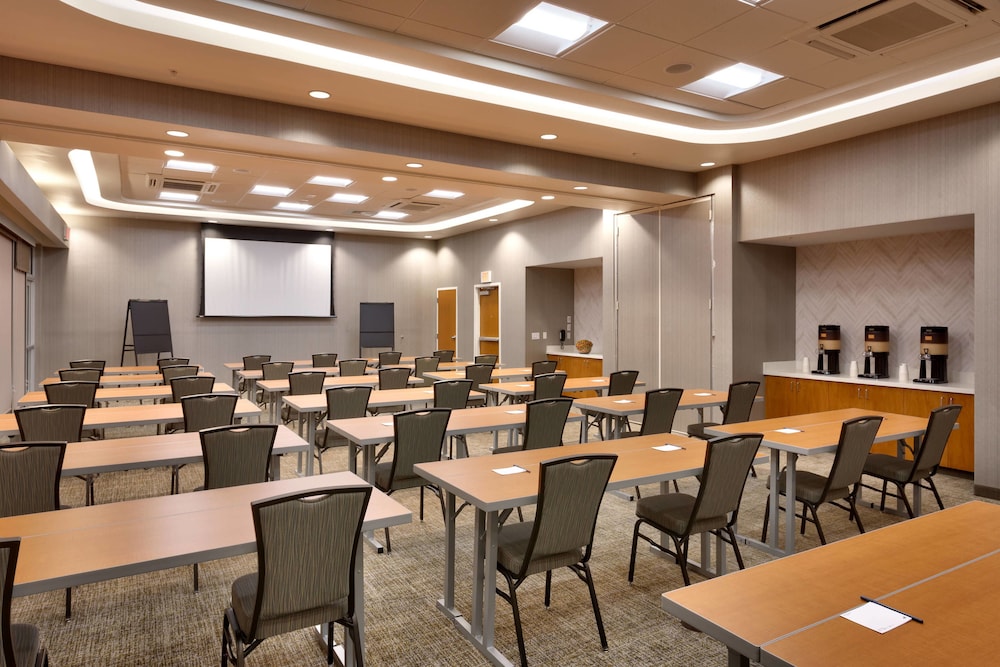 SPRINGHILL SUITES IDAHO FALLS 30/34