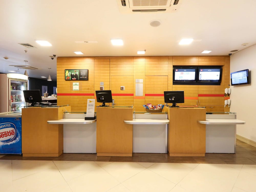 Ibis Montes Claros Shopping 14/50