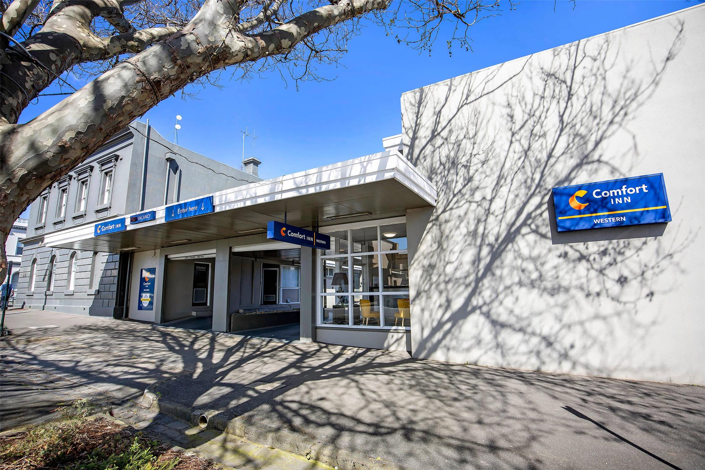 Comfort Inn Western 3/17