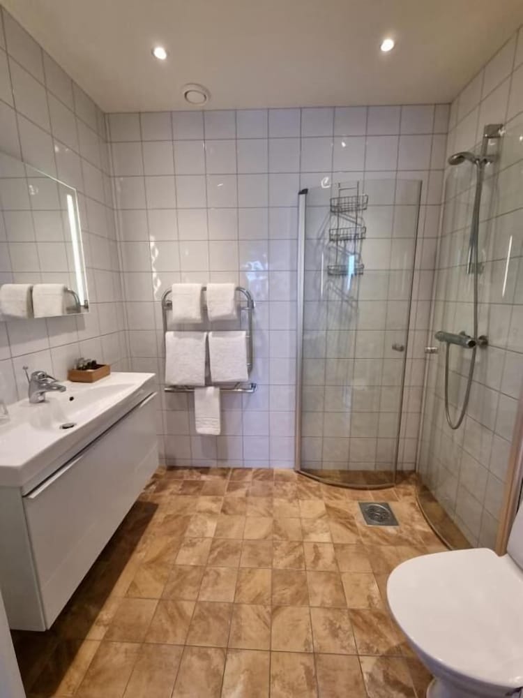 Norrskedika Hotell - Gamla Järnhandeln 51/55
