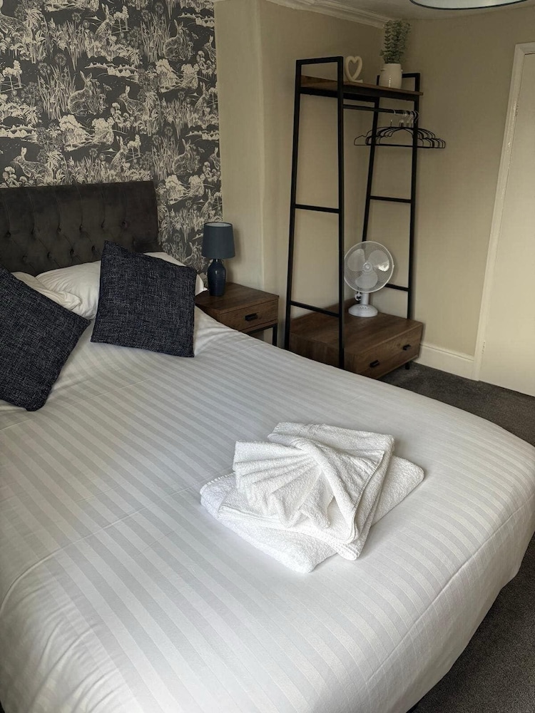 The Abbey Inn 14/30