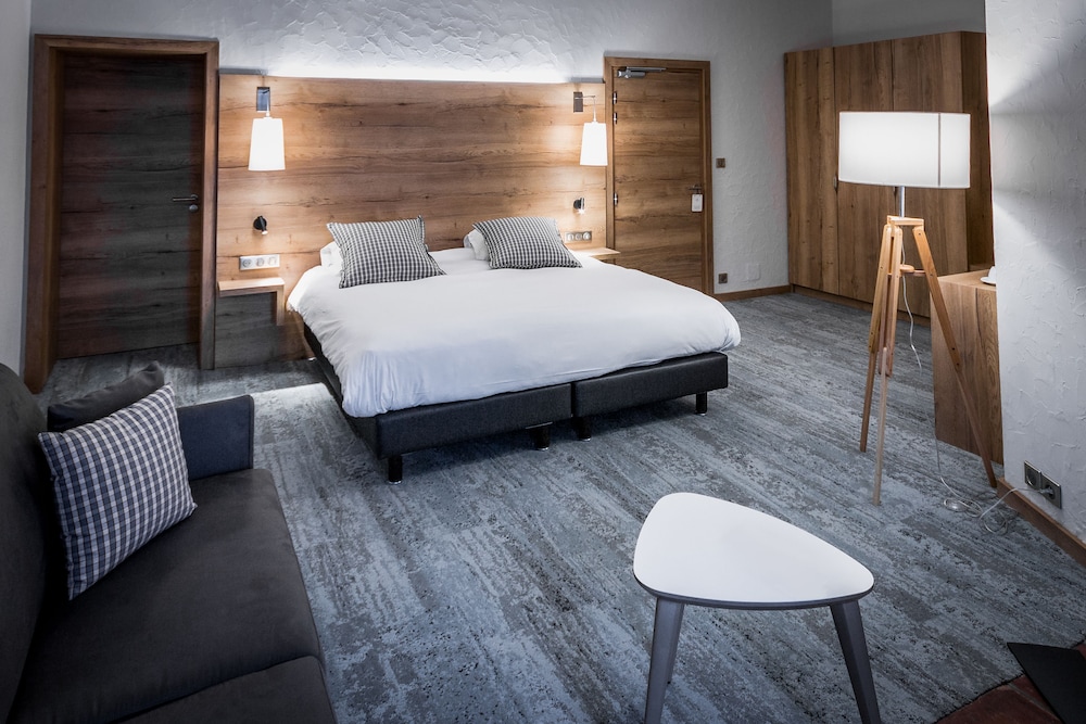 Hotel Restaurant SPA Cheval Blanc Lembach 34/34