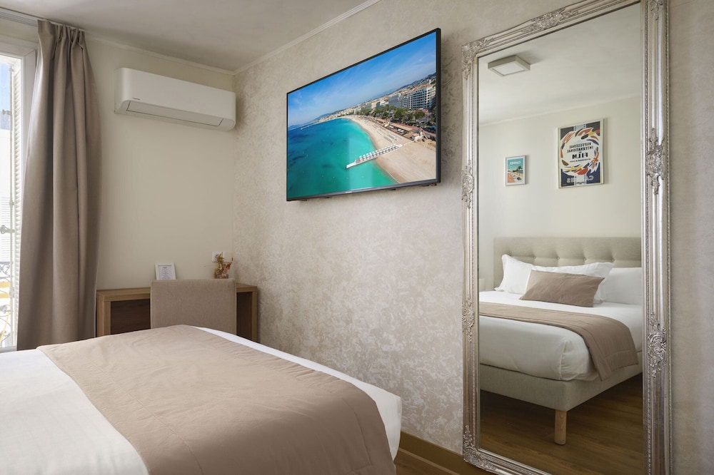 SUPERIOR, DOUBLE BED, BALCONY