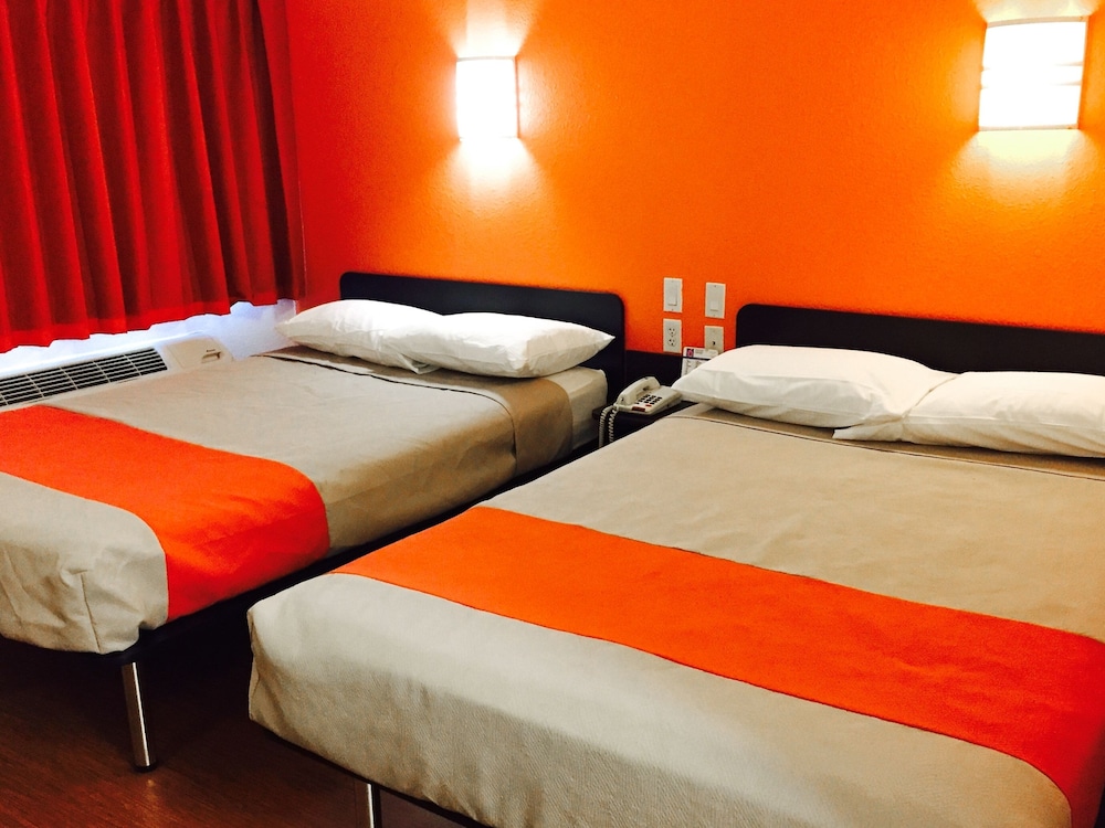 Motel6 Amarillo, TX - West 15/35