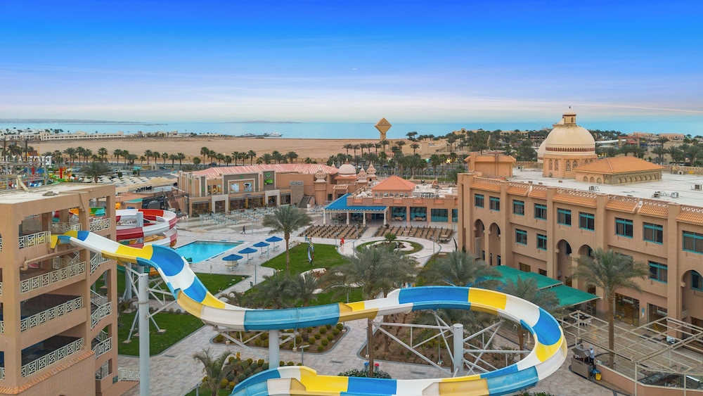 Pickalbatros Aqua Park Resort - Hurghada in HURGHADA