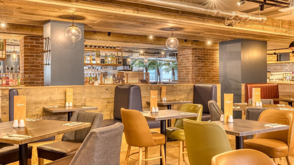 Premier Inn London Paddington - Paddington Station 24/40